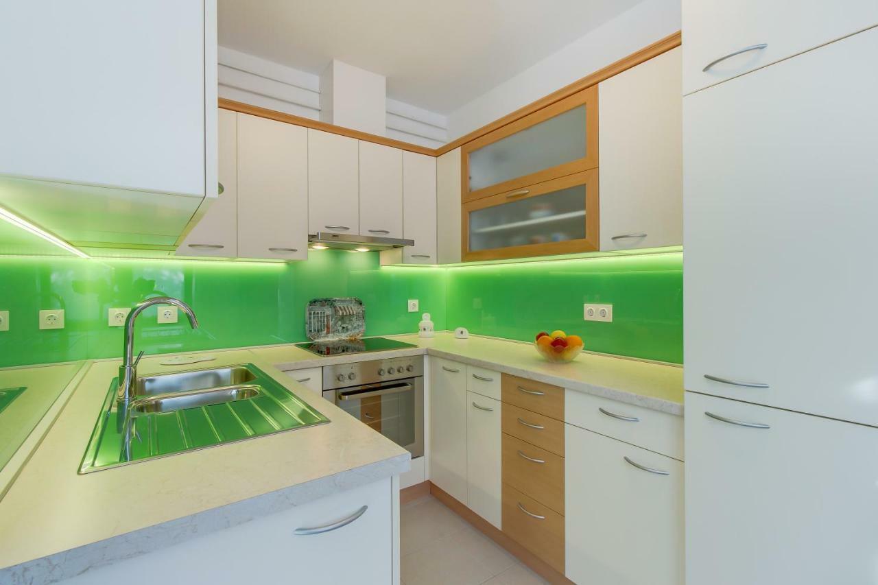 Apartment Simona Mali Lošinj Dış mekan fotoğraf