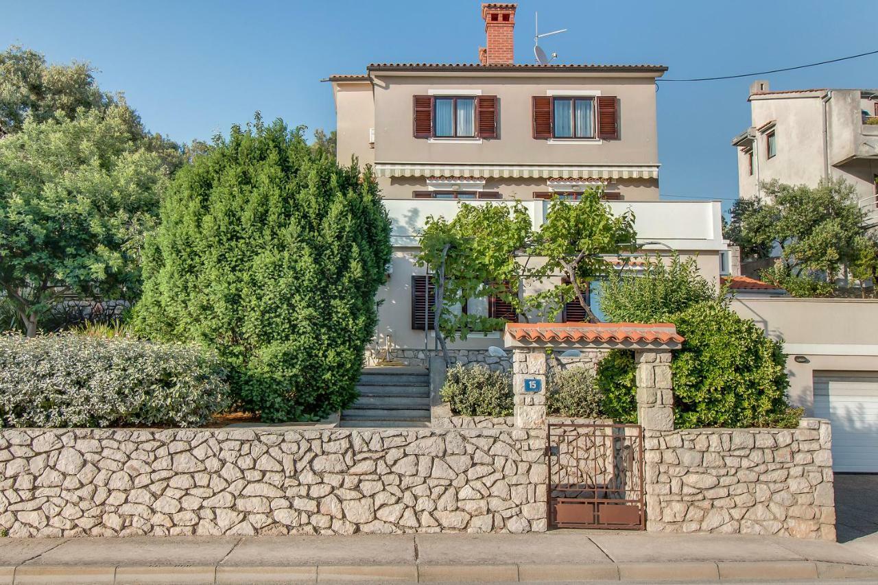 Apartment Simona Mali Lošinj Dış mekan fotoğraf