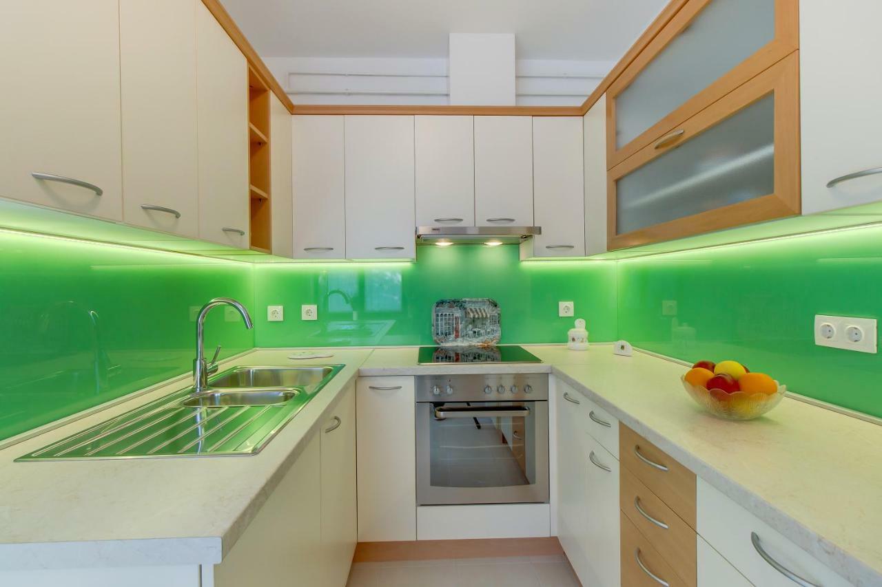 Apartment Simona Mali Lošinj Dış mekan fotoğraf
