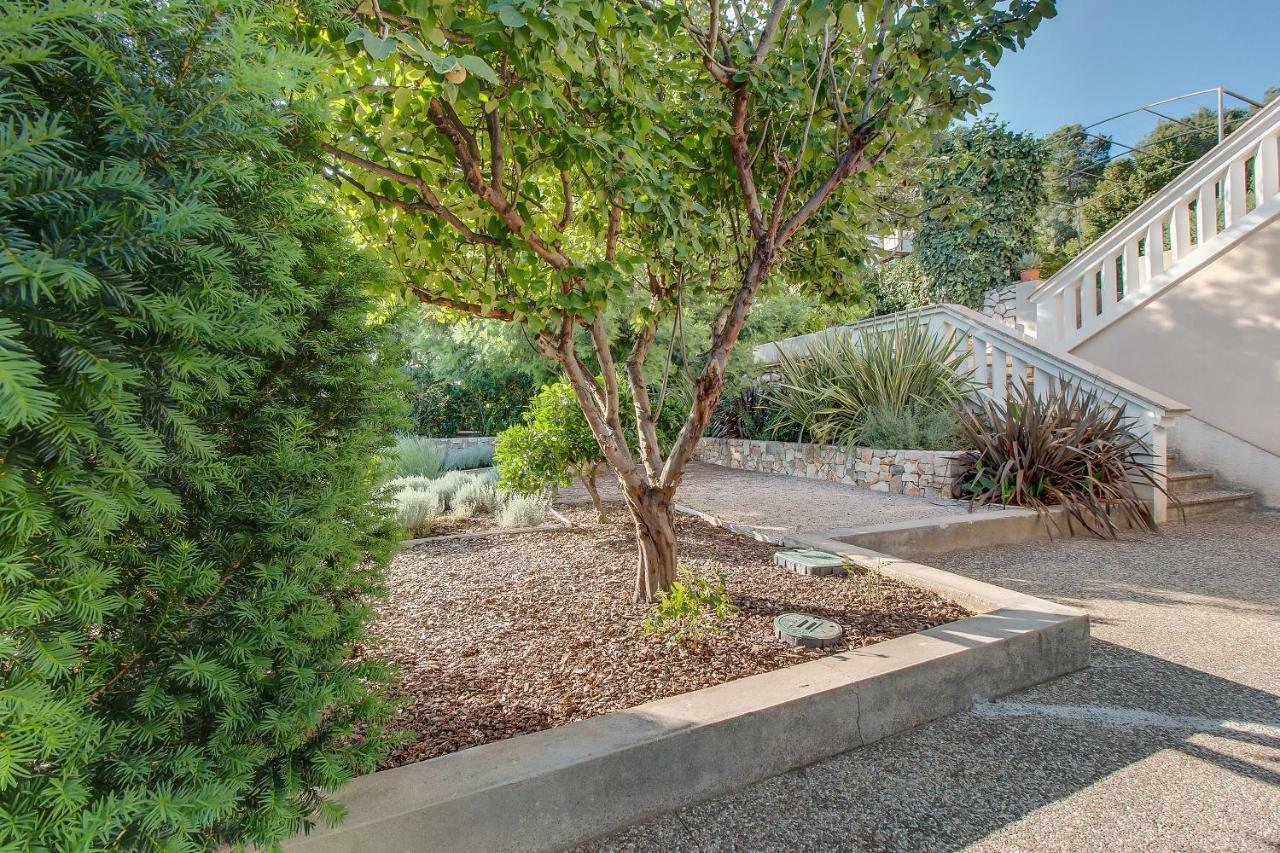 Apartment Simona Mali Lošinj Dış mekan fotoğraf