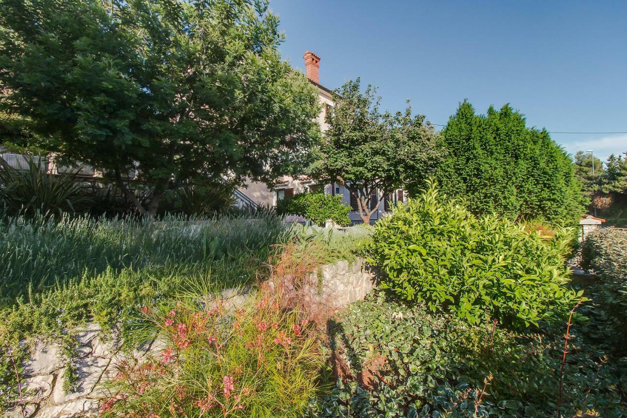 Apartment Simona Mali Lošinj Dış mekan fotoğraf