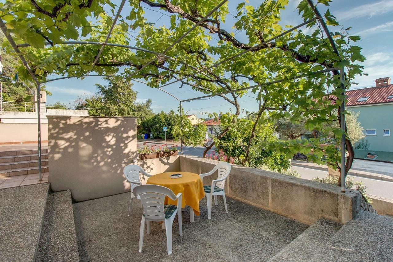 Apartment Simona Mali Lošinj Dış mekan fotoğraf